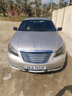 Chrysler 200